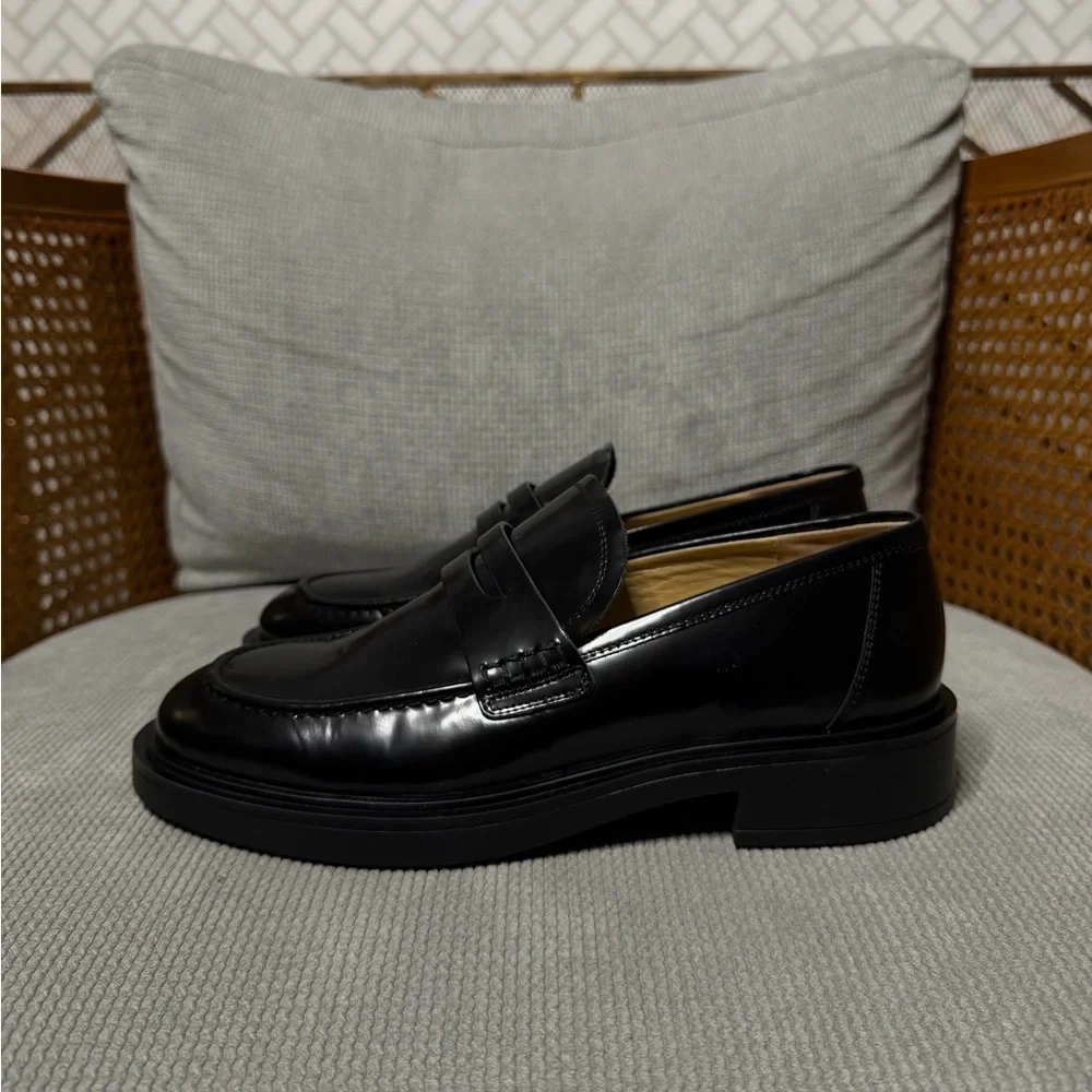 Tony Bianco Cherish Black Hi Shine